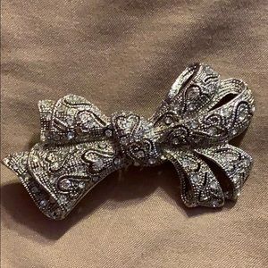 Vintage Rhinestone Bow Brooch